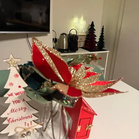 Casa Tuxedo-comfort&relax-a Due Passi Dal Centro 아파트 *