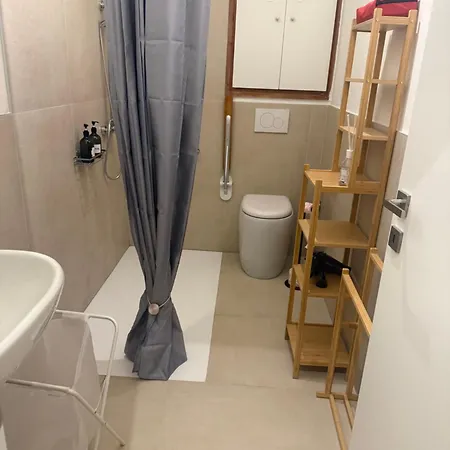 Апартаменты Casa Tuxedo-comfort&relax-a Due Passi Dal Centro Вербания