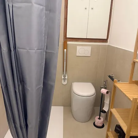 Casa Tuxedo-comfort&relax-a Due Passi Dal Centro Апартаменты