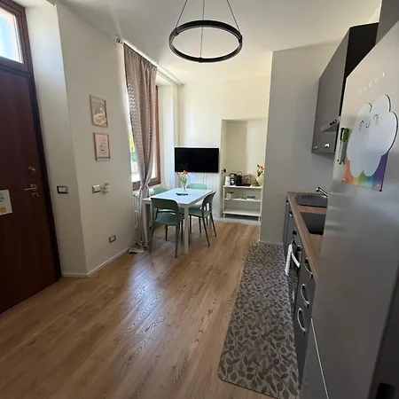 Lejlighed Casa Tuxedo-comfort&relax-a Due Passi Dal Centro Verbania