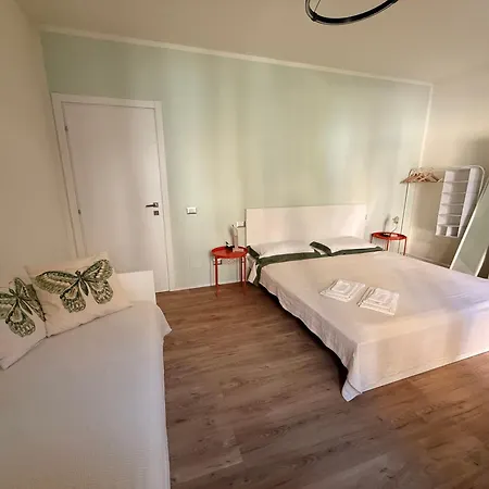 Lejlighed Casa Tuxedo-comfort&relax-a Due Passi Dal Centro Verbania
